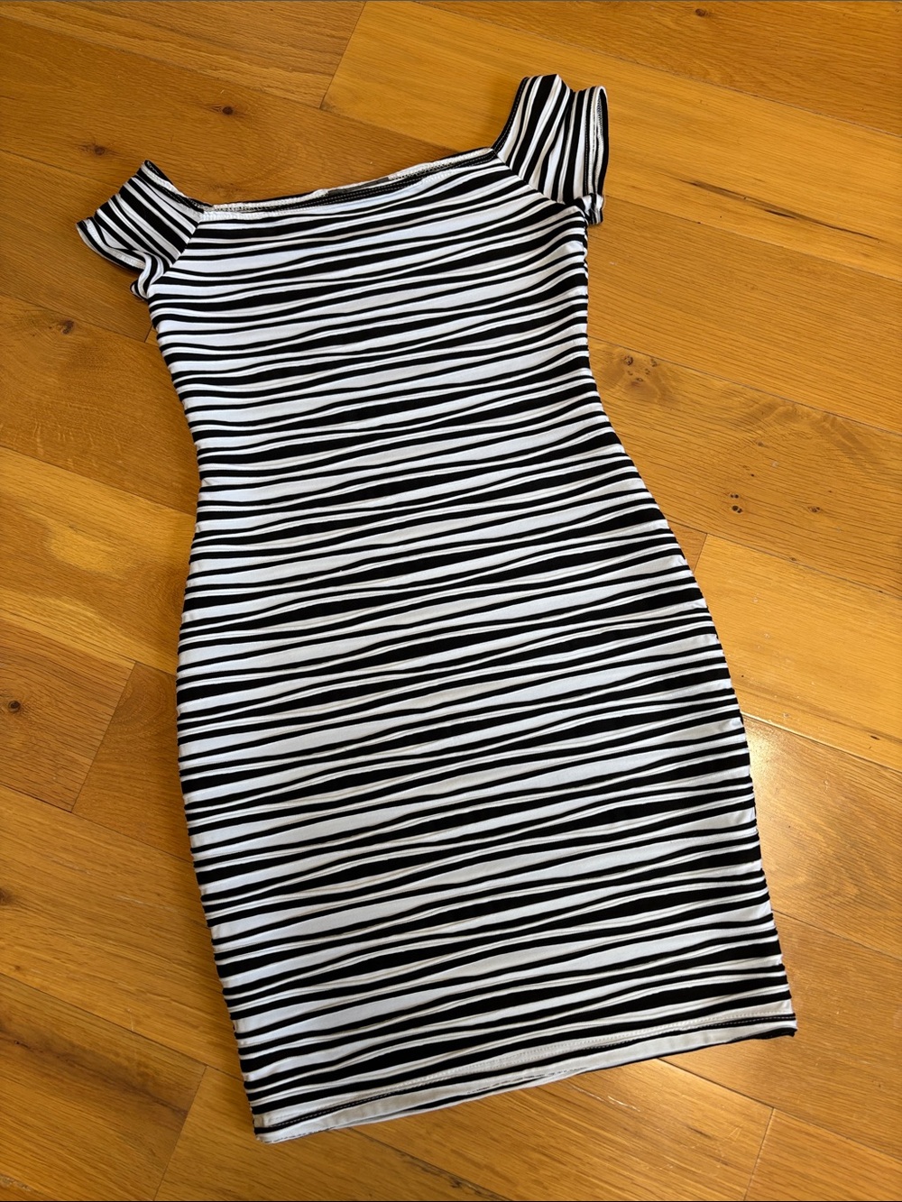 Y2K Brat Star 3D knit bodycon pencil dress